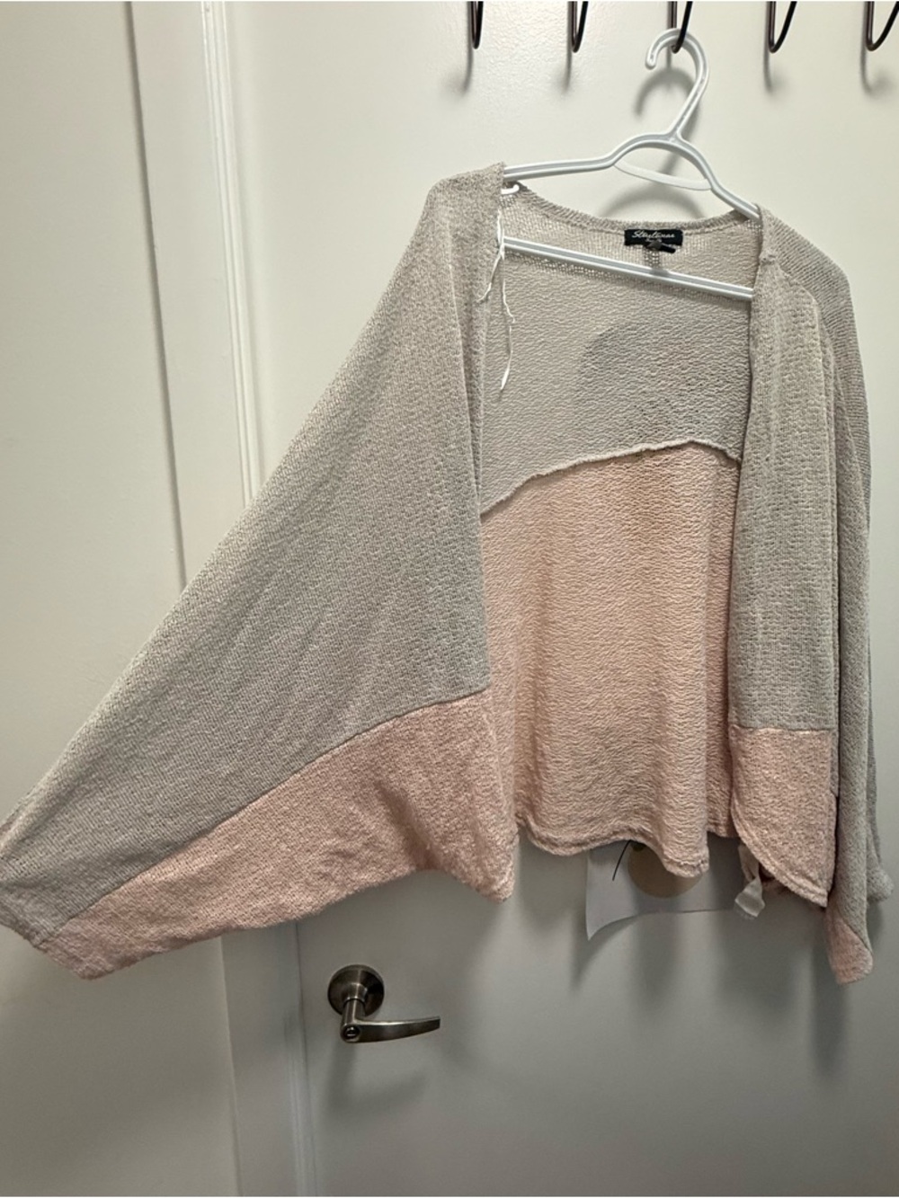 Streetwear Society Oversized Colorblock Open-Front Cardigan - Cream & Blush Pink